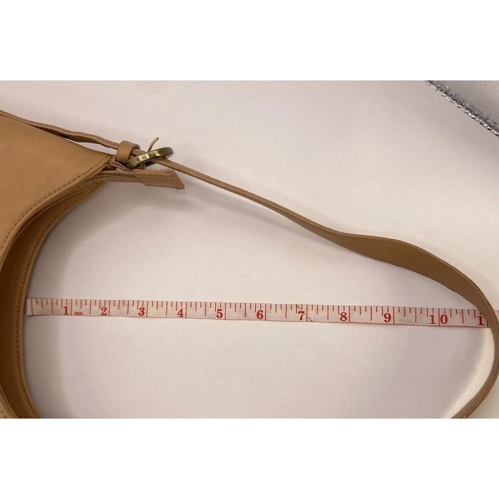 Vintage Etienne Aigner Camel Leather Hobo Bag Gold Plaque Quiet Luxury Preppy